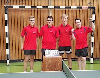 Tischtennis-Meistermannschaft: Gerrit Heilig, Samuel Tlon, Fabian Schmid, Luca Lorenz
